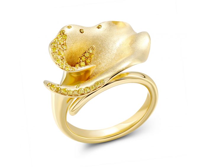 Ring with diamonds in yellow gold 1К037-0132