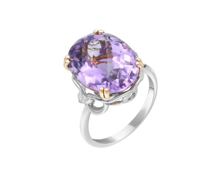 White gold ring with diamonds and amethyst