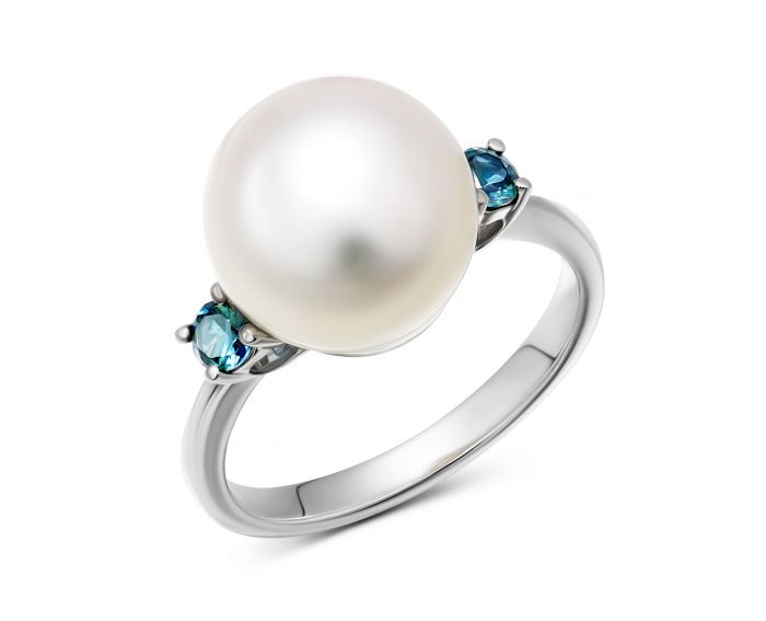 Ring with pearl and sapphires in white gold 1К034-1539