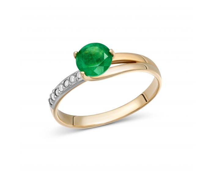 Ring with diamonds and emerald in rose gold 1-209 044