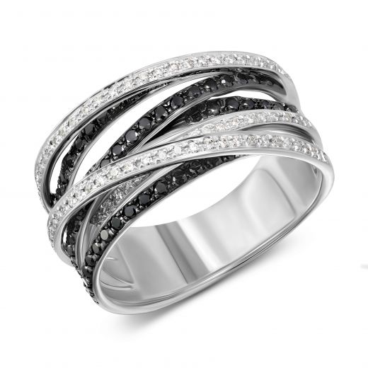 Agnes ring in white gold with diamonds