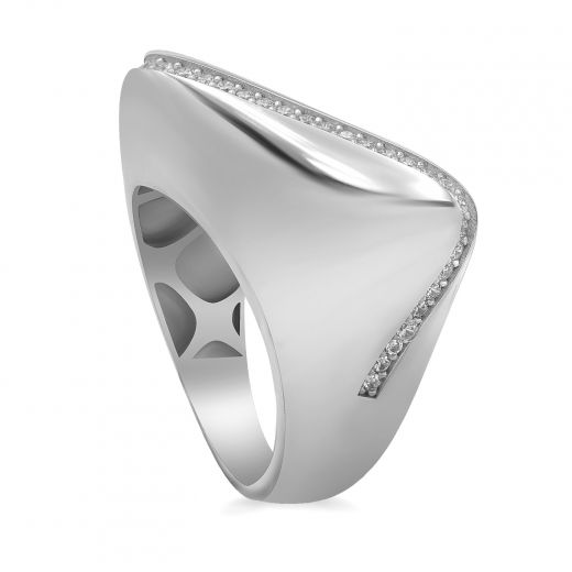 White gold ring