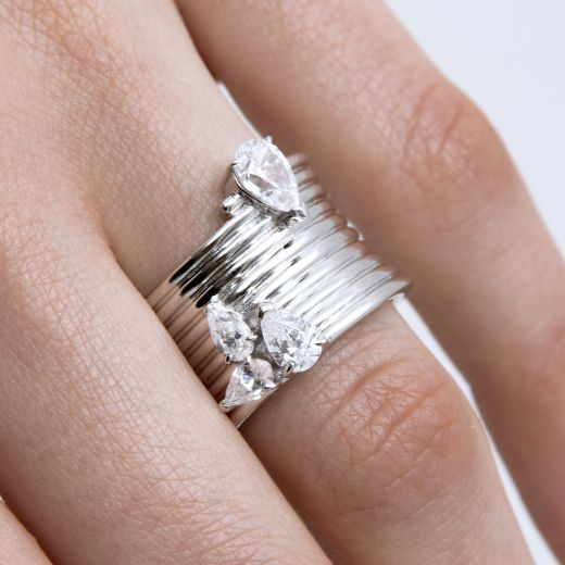 Silver ring with fianitas 3К155-0265