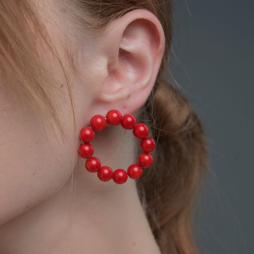 Round coral earrings white rhodium