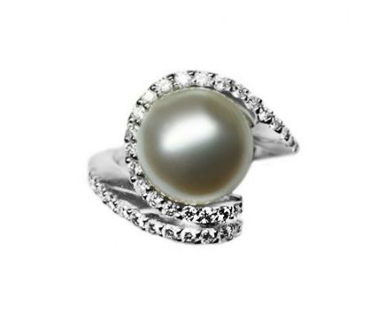 Ring with pearl and diamonds in white gold 1-008 706