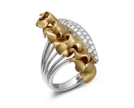 Кольцо с бриллиантами в комбинации белого и желтого золота 1-013 042