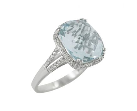 Ring with topaz and diamonds in white gold