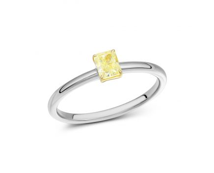 Каблучка з жовтим діамантом огранки Принцеса у білому золоті 1-244 155