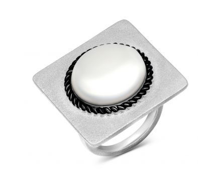 Dale pearl ring white rhodium