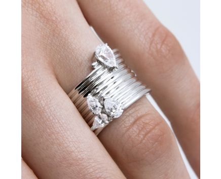 Silver ring with fianitas 3К155-0265
