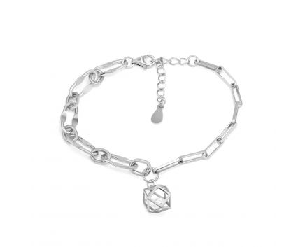 The bracelet is silver 3Б269-0048